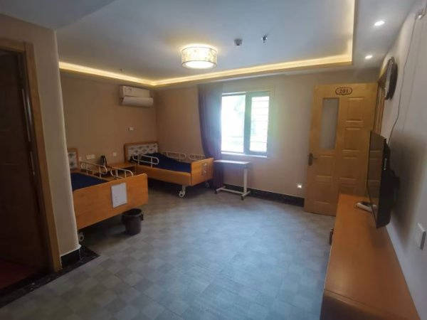 便利养老院优选｜昌平区金手杖国际养老公寓｜与价格剖析ayx爱游戏体育网页版入口2026最新｜脑梗护理交通(图17)